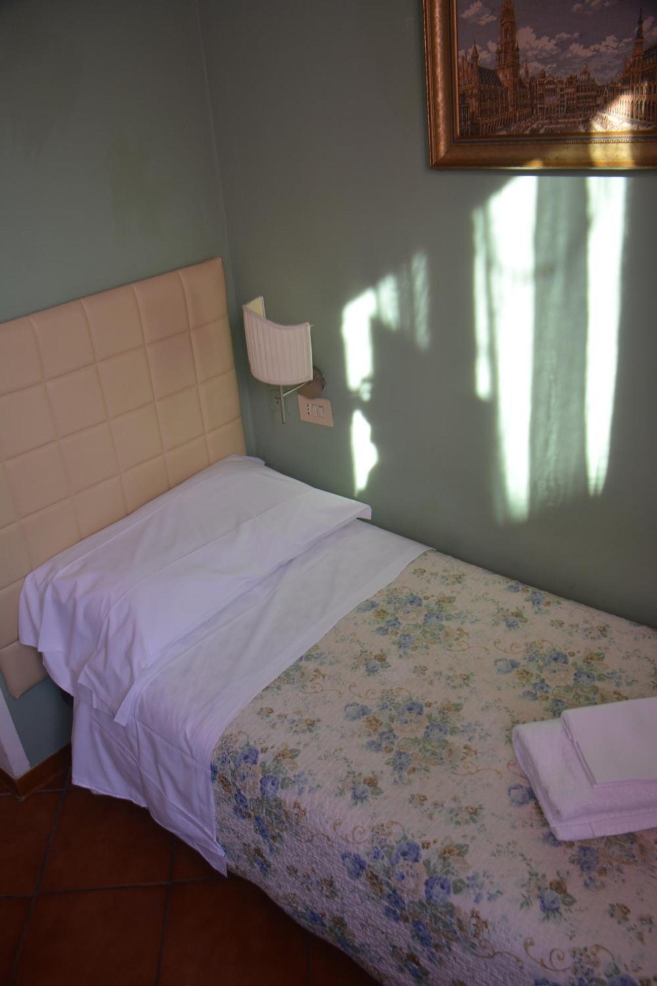 Hotel Cordova Φλωρεντία Εξωτερικό φωτογραφία